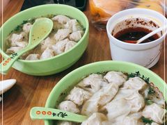 -老上海小吃(浙江中路店)