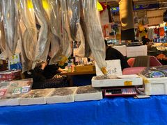 -喝丢一只鞋海鲜烧烤·海肠捞饭(市场店)
