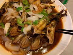 -龙山人家农家乐