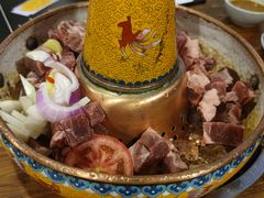 -毛辣果·贵州红酸汤牛肉火锅(西单店)