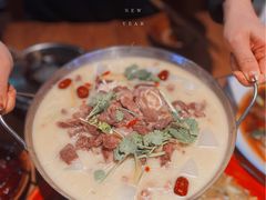 -先启半步颠小酒馆(白麓里店)