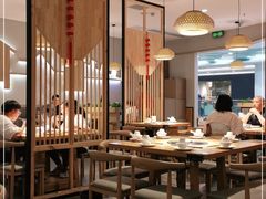 大堂-守柴炉烤鸭(科华中路王府井店)