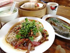 -琼海·狮椰美食楼