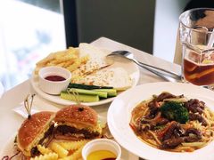 牛肉汉堡套餐-about(丹霞庄店)
