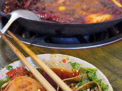 -黄潇洒老火锅(九眼桥宏济巷店)