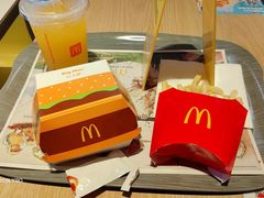 -麦当劳(南京路2店)
