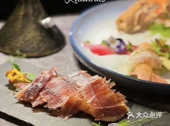 黃金海岸 •浪漫餐廳L’atlantis