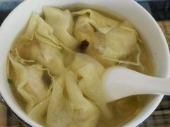 -笑来喜馄饨小笼工坊店(湖滨街店)