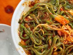 特色三合一-手擀菠菜面(西康路店)