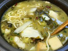 -周鱼小馆石锅酸菜鱼(活力汇店)