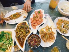 -覃记海鲜美食餐厅