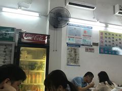 -陈老添美食店(宝华路店)