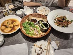 -闫府私房菜·百年鲁菜(恒隆店)