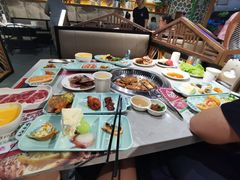 -汉金城海鲜烤肉自助百汇(威海威高广场店)