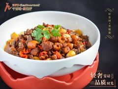 -千百味红餐厅·江西菜(绿地双子塔店)