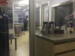 -爱侣宠医·鹦鹉专科·小型哺乳类·异宠专科(灵石路店)