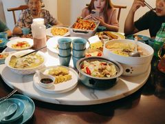 -荷塘秋月·本帮江浙菜(国权路店)