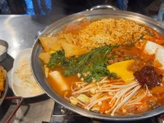 -富乐满韩国正宗炸鸡韩国料理(虹泉路店)