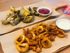 咸蛋黄酥鱼皮-必胜客(砂之船中东奥莱店)