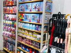 -名创优品(广东省广州琶洲保利广场店)
