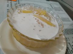 菠萝西米露-俊丽双皮奶甜品店
