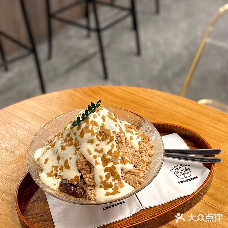 这杯很饱腹 额外多点了一份一直很喜欢的富士山上