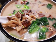 蘑菇汤莜面鱼-乔家满族八大碗(流水沟店)