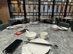 -乐忻皇朝(上海中心大厦店)