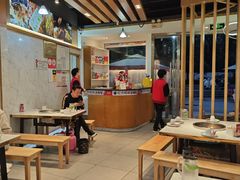 大堂-味力源·肥肠爱上鱼(红牌楼金冠好店)