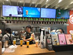 -CoCo都可(湖滨银泰店B区店)