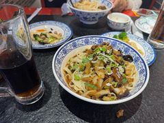 -老北京胡同味道二荤铺(酒仙桥店)