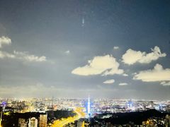 -广州中心皇冠假日酒店