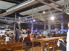 -渔家火锅·海鲜自助餐·演艺(亚龙湾天域酒店)