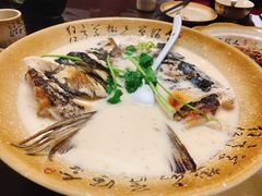 招牌鱼头汤-75幢私房菜馆