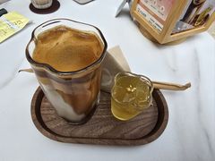 -Line 咖啡(石厦花园店)