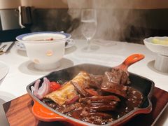 黑椒汁生烧安格斯牛肋骨-炳胜私厨(万象前海店)