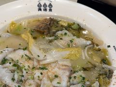 -渔语鱼酸菜鱼新川菜(来福士店)