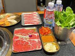 -何发发和牛烧肉·鳗鱼榴莲放题自助(乐峰广场店)