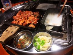 -伍丁·烤牛肋(和平东桥店)