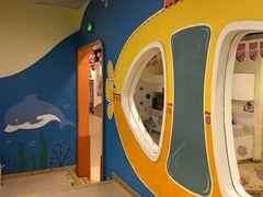 -蓝旗亲子游泳(范湖万达广场店)