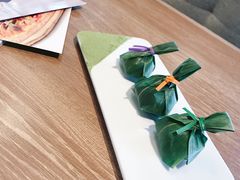 粽果-必胜客(WOW中央公园店)