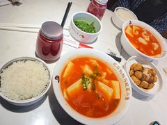 -渝是乎酸菜鱼(龙旗购物中心店)