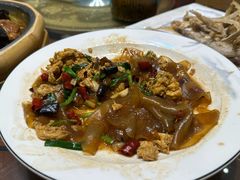 -鲁南仔·滕州炒鸡(经三路店)