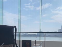 -白天鹅宾馆·月兔吧