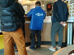 -麦当劳(普陀香溢花城店)