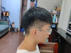 -乾健·烫染·接发SALON