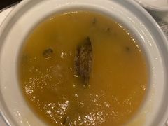 鲍鱼鱼翅汤-雍和会海鲜姿造自助(湖东路店)