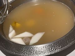 -左庭右院鲜牛肉火锅(金山万达店)