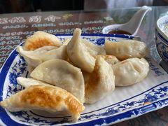 -长人馄饨铺(解放街店)