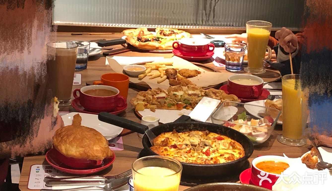 我们那天还点了，几个炸鸡腿，感觉味道也不错